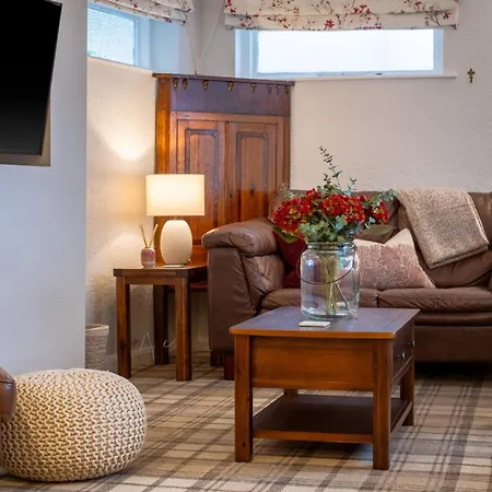 Jessamy Bowness-on-Windermere